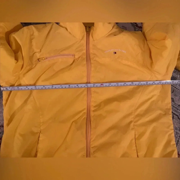 Vintage 2002 Tommy Hilfiger L Women Yellow Jacket Full Zip Windbreaker Fleece - Picture 14 of 16